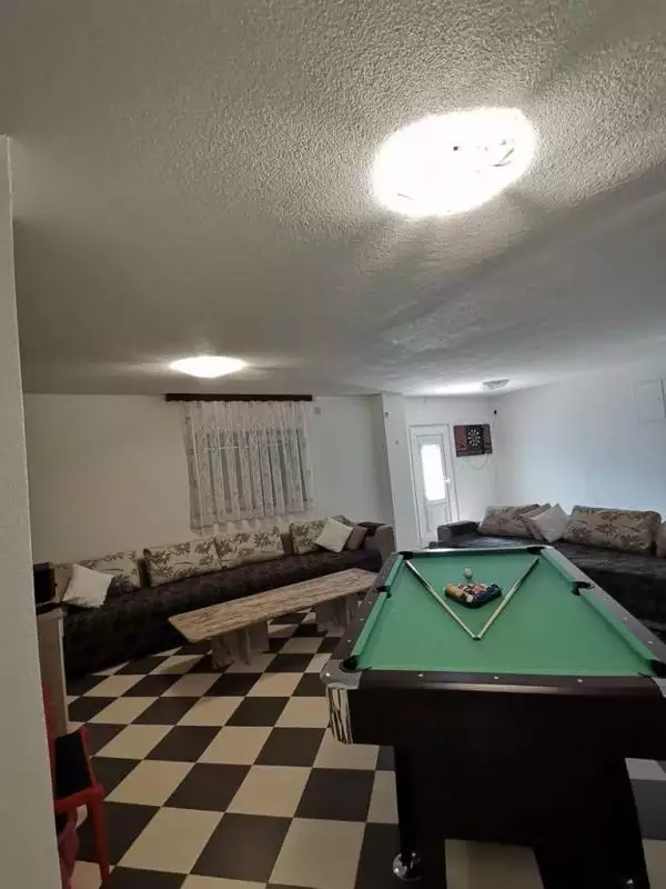 Отель, гостиница 640м² в Хорватии, Брибир. Стоимостью 980000€ аренда фото-9
