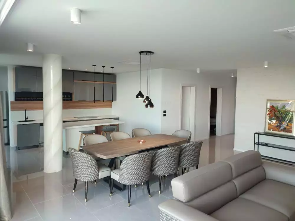 Вилла 250м² в Хорватии, Цриквеница. Стоимостью 1350000€ аренда фото-6