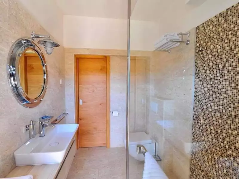 Отель, гостиница 628м² в Хорватии, Хвар. Стоимостью 3800000€ аренда фото-13