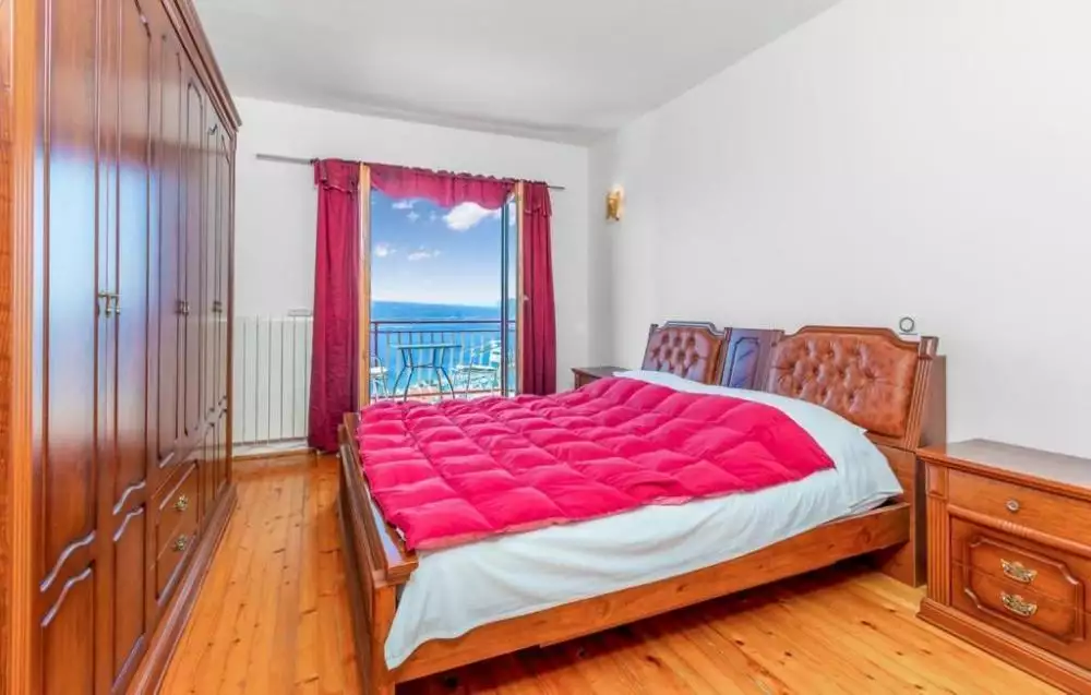 Отель, гостиница 610м² в Хорватии, Цриквеница. Стоимостью 1038000€ аренда фото-15
