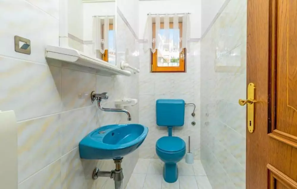 Отель, гостиница 610м² в Хорватии, Цриквеница. Стоимостью 1038000€ аренда фото-19