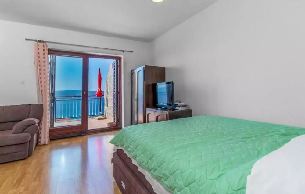 Отель, гостиница 610м² в Хорватии, Цриквеница. Стоимостью 1038000€ аренда фото-21