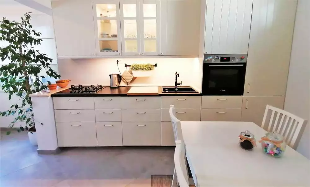Отель, гостиница 460м² в Хорватии, Хвар. Стоимостью 2000000€ аренда фото-3