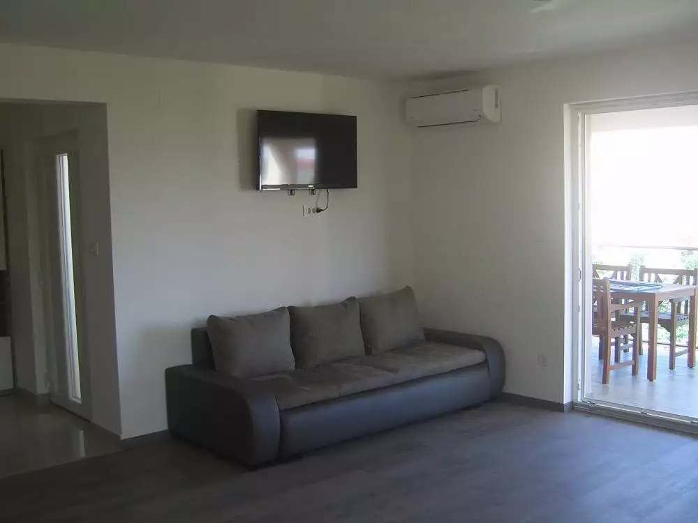 Отель, гостиница 400м² в Хорватии, Рогозница. Стоимостью 750000€ аренда фото-16