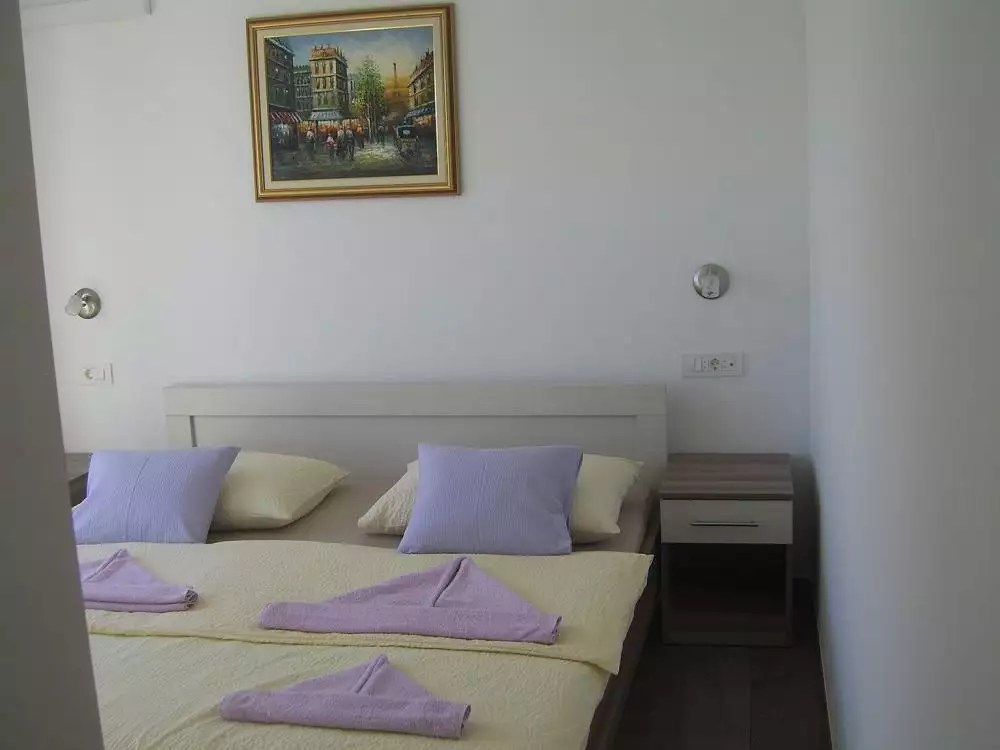 Отель, гостиница 400м² в Хорватии, Рогозница. Стоимостью 750000€ аренда фото-25