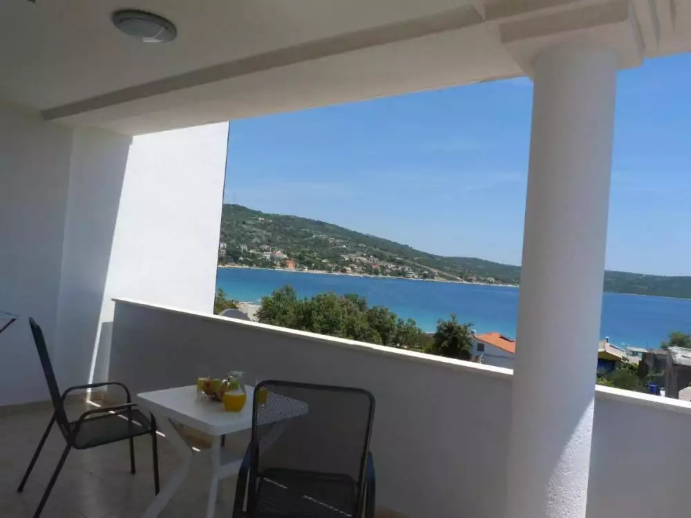 Отель, гостиница 505м² в Испании, Ла Марина. Стоимостью 1040000€ аренда фото-3