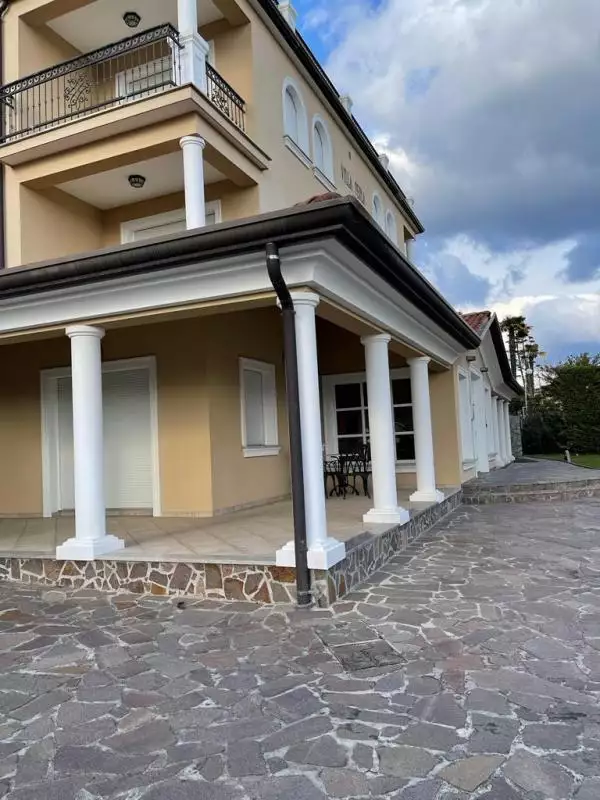 Отель, гостиница 1500м² в Хорватии, Ичичи. Стоимостью 7900000€ аренда фото-7