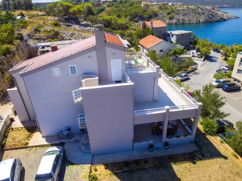 Отель, гостиница 399м² в Хорватии, Новиград. Стоимостью 850000€ аренда фото-3
