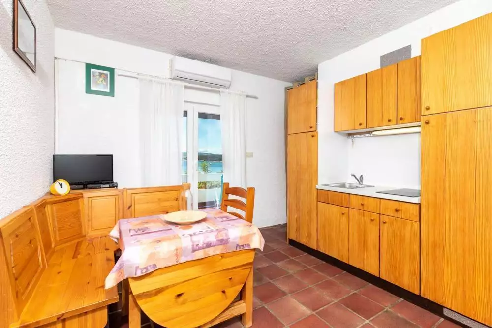 Отель, гостиница 450м² в Хорватии, Пунат. Стоимостью 2300000€ аренда фото-12