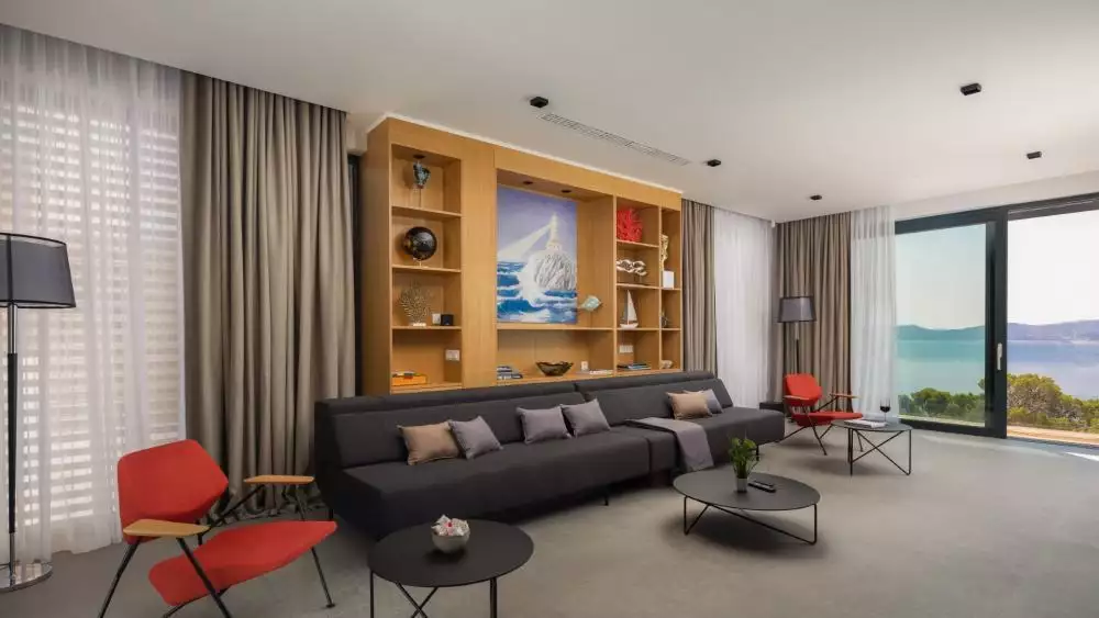 Вилла 298м² в Хорватии, Омиш. Стоимостью 2500000€ аренда фото-15