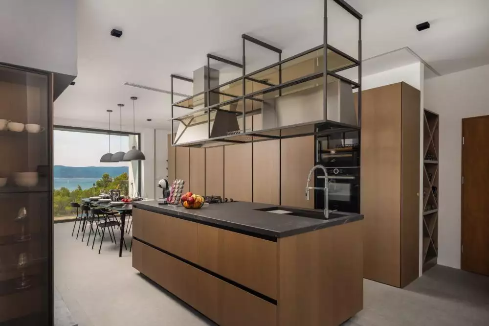 Вилла 298м² в Хорватии, Омиш. Стоимостью 2500000€ аренда фото-20