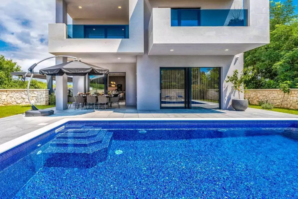 Вилла 252м² в Хорватии, Привлака. Стоимостью 1650000€ аренда фото-1