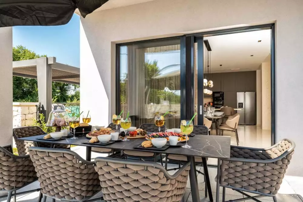 Вилла 252м² в Хорватии, Привлака. Стоимостью 1650000€ аренда фото-11