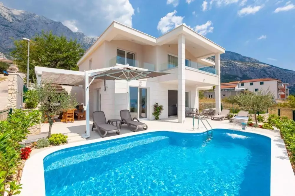 Вилла 300м² в Хорватии, Макарска. Стоимостью 880000€ аренда фото-2