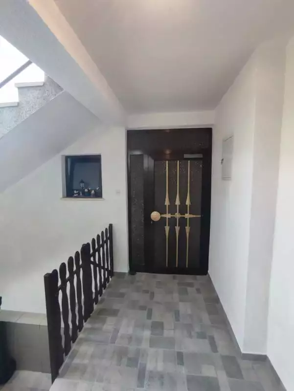 Отель, гостиница 273м² в Хорватии, Медулин. Стоимостью 800000€ аренда фото-17