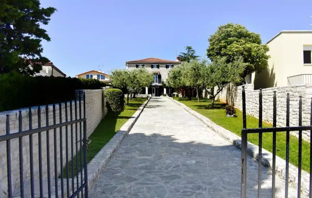 Вилла 243м² в Хорватии, Умаг. Стоимостью 1600000€ аренда фото-3