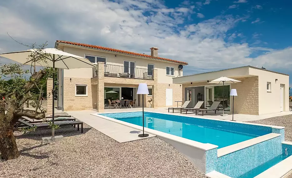 Вилла 180м² в Хорватии, Лабин. Стоимостью 737000€ аренда фото-1