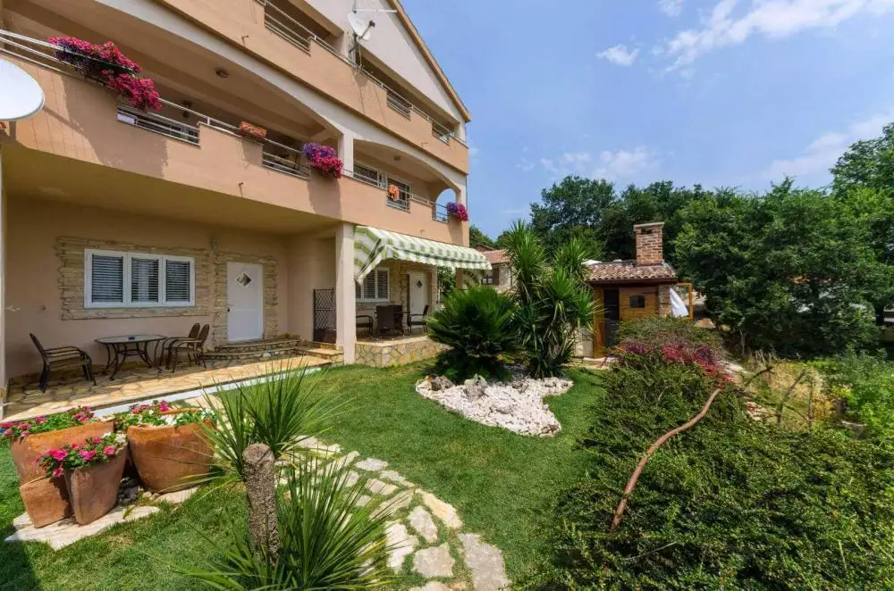 Отель, гостиница 470м² в Хорватии, Поседарье. Стоимостью 2100000€ аренда фото-5