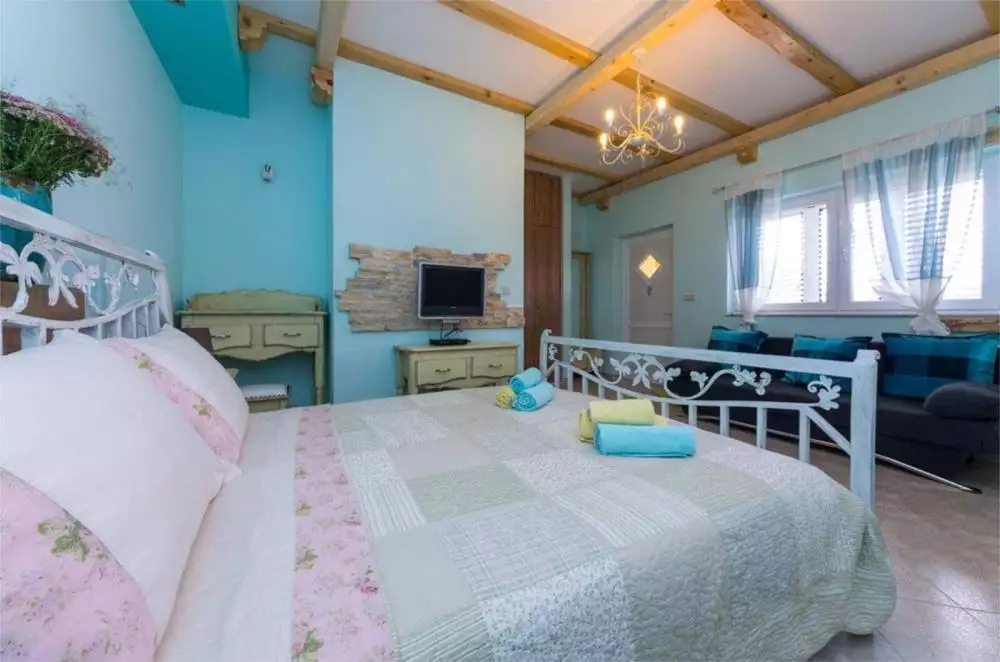 Отель, гостиница 470м² в Хорватии, Поседарье. Стоимостью 2100000€ аренда фото-8