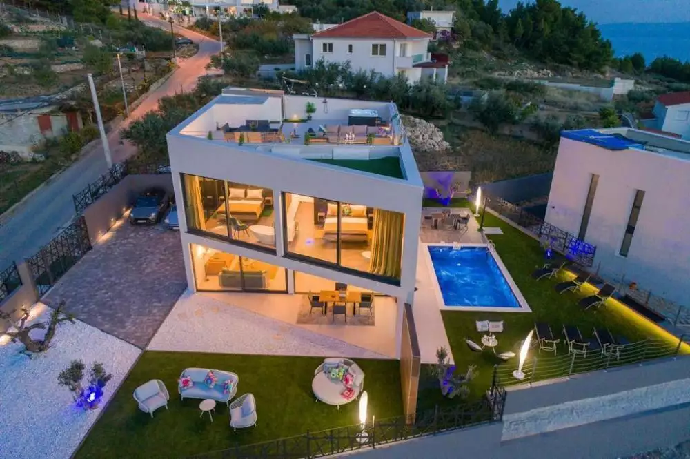 Вилла 215м² в Хорватии, Сплит. Стоимостью 1500000€ аренда фото-3