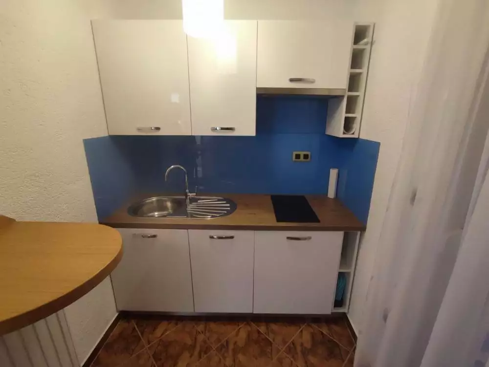 Отель, гостиница 225м² в Хорватии, Медулин. Стоимостью 1350000€ аренда фото-3