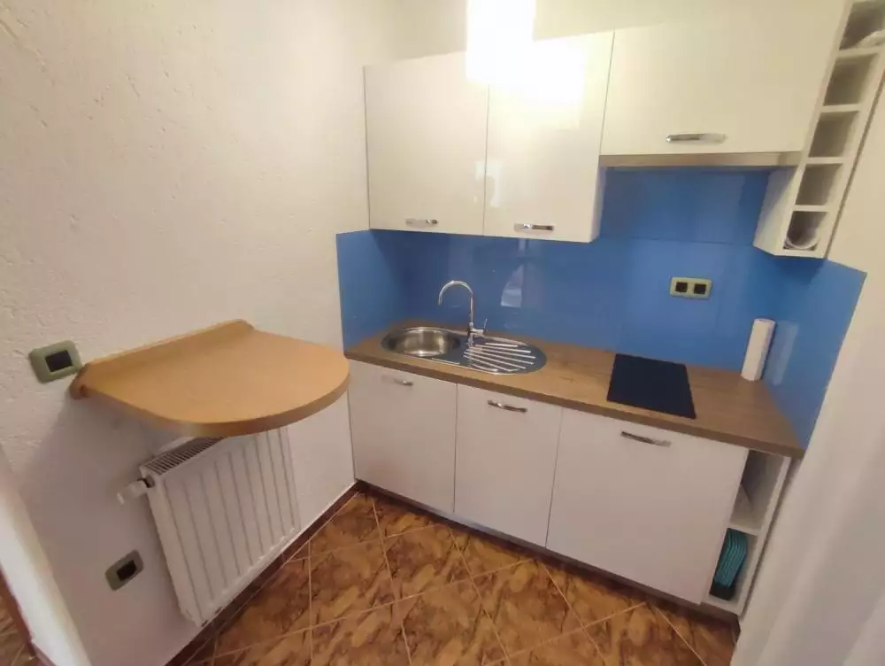 Отель, гостиница 225м² в Хорватии, Медулин. Стоимостью 1350000€ аренда фото-5