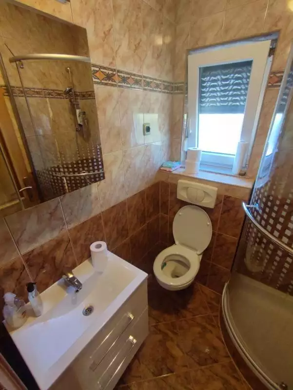 Отель, гостиница 225м² в Хорватии, Медулин. Стоимостью 1350000€ аренда фото-8
