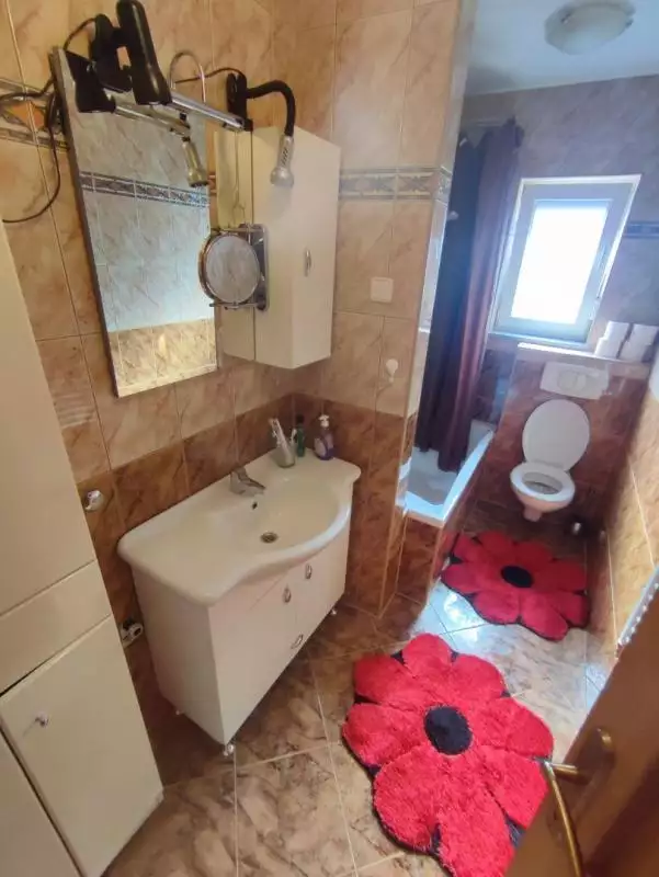 Отель, гостиница 225м² в Хорватии, Медулин. Стоимостью 1350000€ аренда фото-11