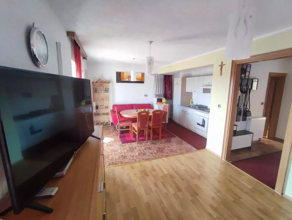 Отель, гостиница 225м² в Хорватии, Медулин. Стоимостью 1350000€ аренда фото-16