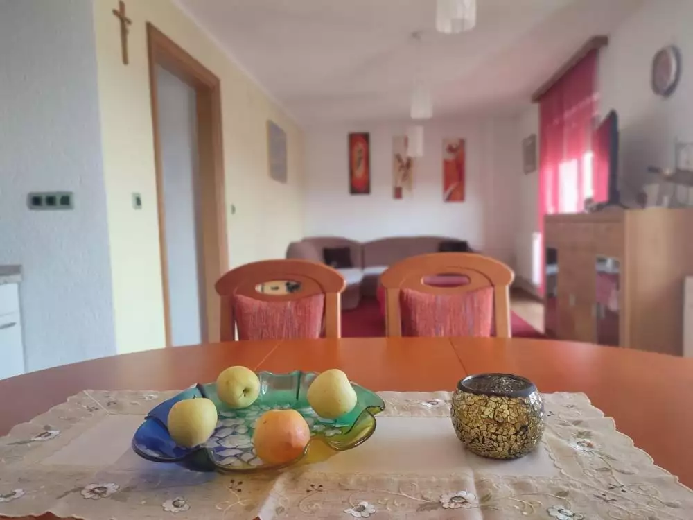 Отель, гостиница 225м² в Хорватии, Медулин. Стоимостью 1350000€ аренда фото-18