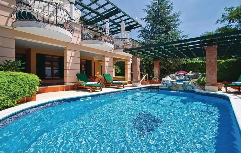 Вилла 362м² в Хорватии, Пореч. Стоимостью 1195000€ аренда фото-5