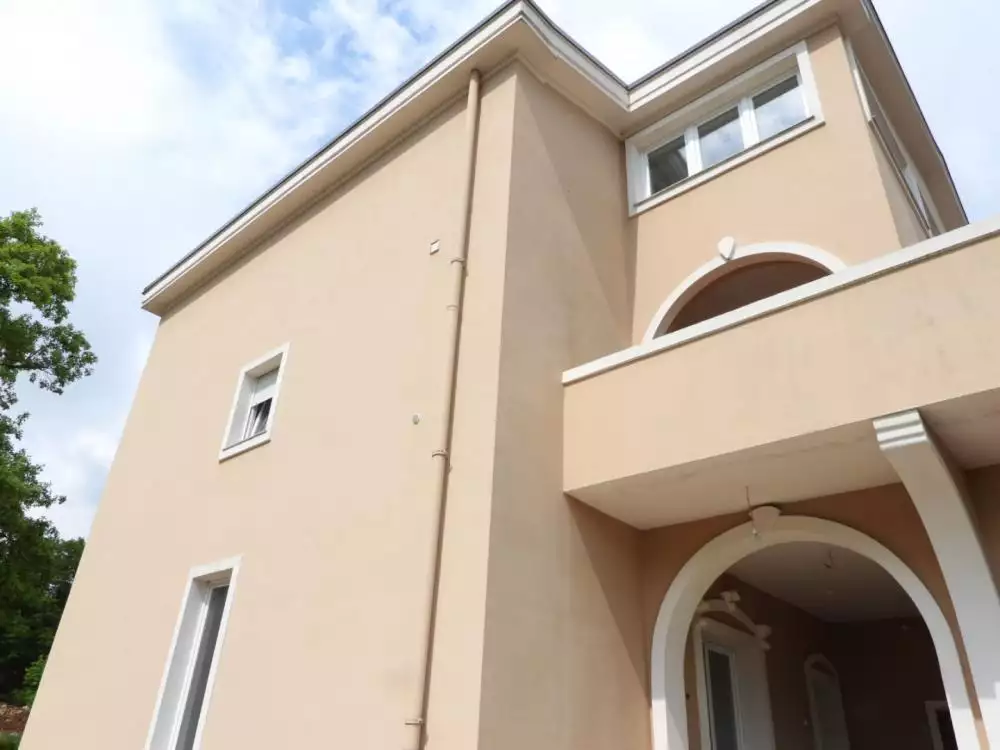 Отель, гостиница 550м² в Хорватии, Матульи. Стоимостью 1850000€ аренда фото-6