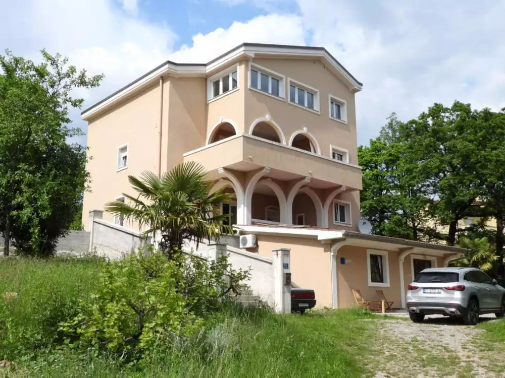 Отель, гостиница 550м² в Хорватии, Матульи. Стоимостью 1850000€ аренда фото-1