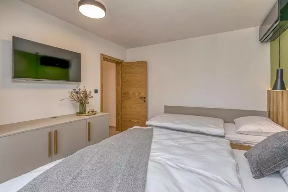 Отель, гостиница 120м² в Хорватии, Врсар. Стоимостью 571000€ аренда фото-6