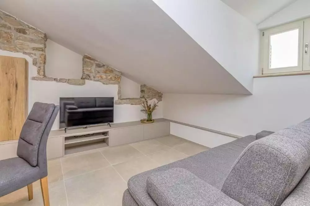 Отель, гостиница 120м² в Хорватии, Врсар. Стоимостью 571000€ аренда фото-8