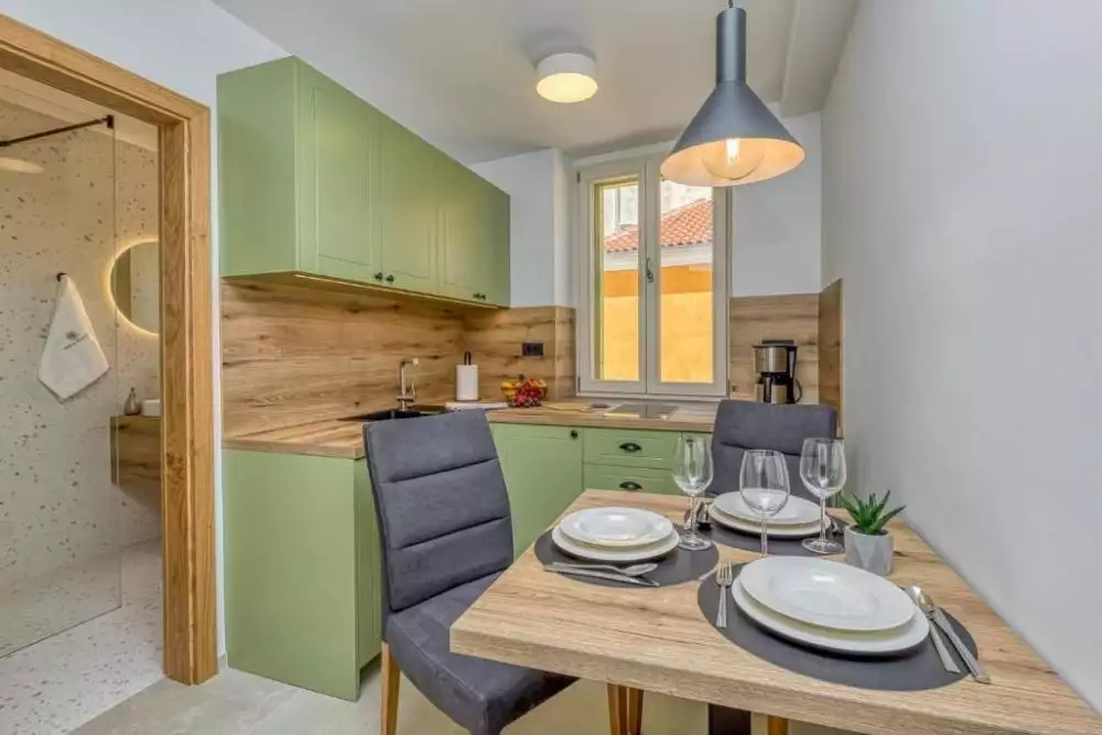 Отель, гостиница 120м² в Хорватии, Врсар. Стоимостью 571000€ аренда фото-14