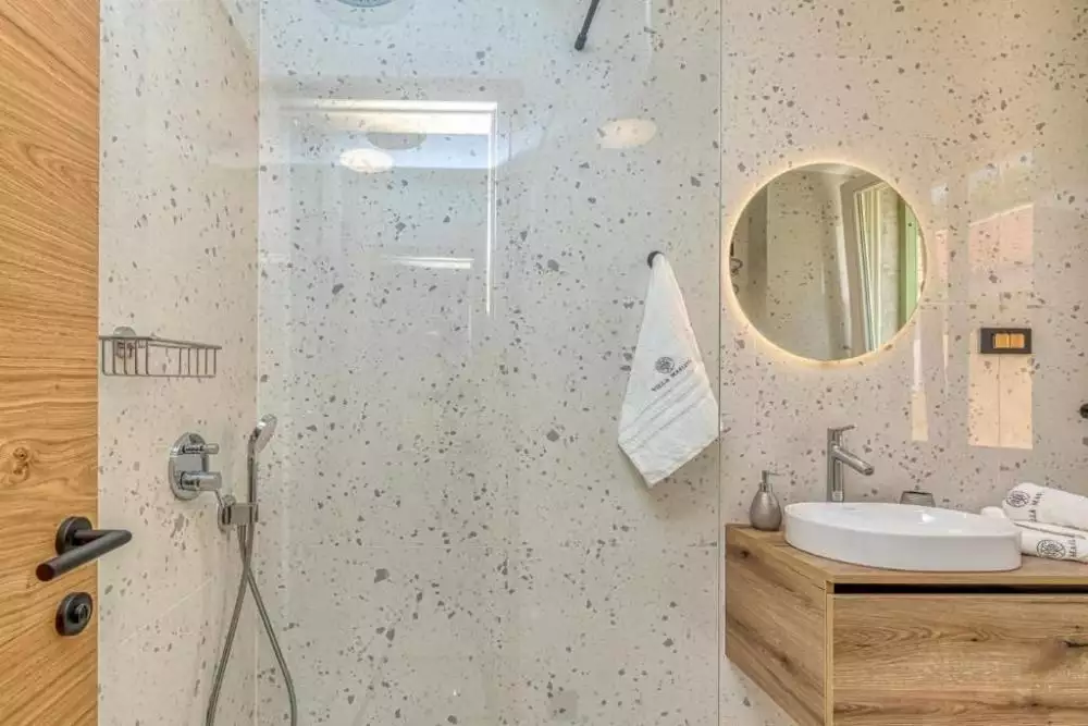 Отель, гостиница 120м² в Хорватии, Врсар. Стоимостью 571000€ аренда фото-17