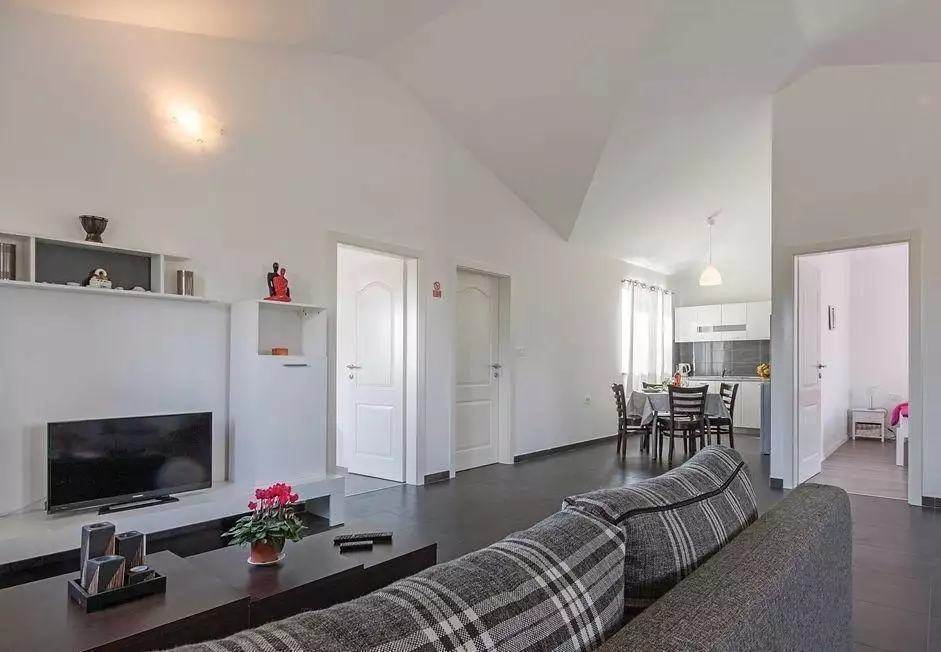 Отель, гостиница 531м² в Хорватии, Воднян. Стоимостью 1150000€ аренда фото-16