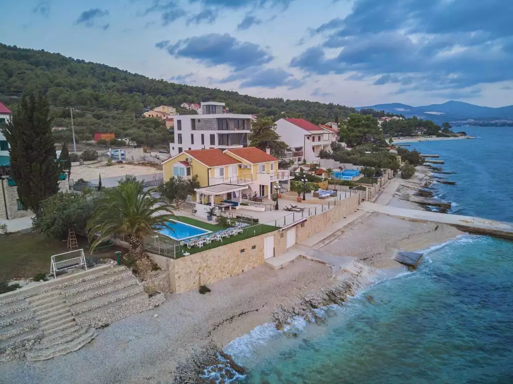 Вилла 304м² в Хорватии, Чиово. Стоимостью 2700000€ аренда фото-2