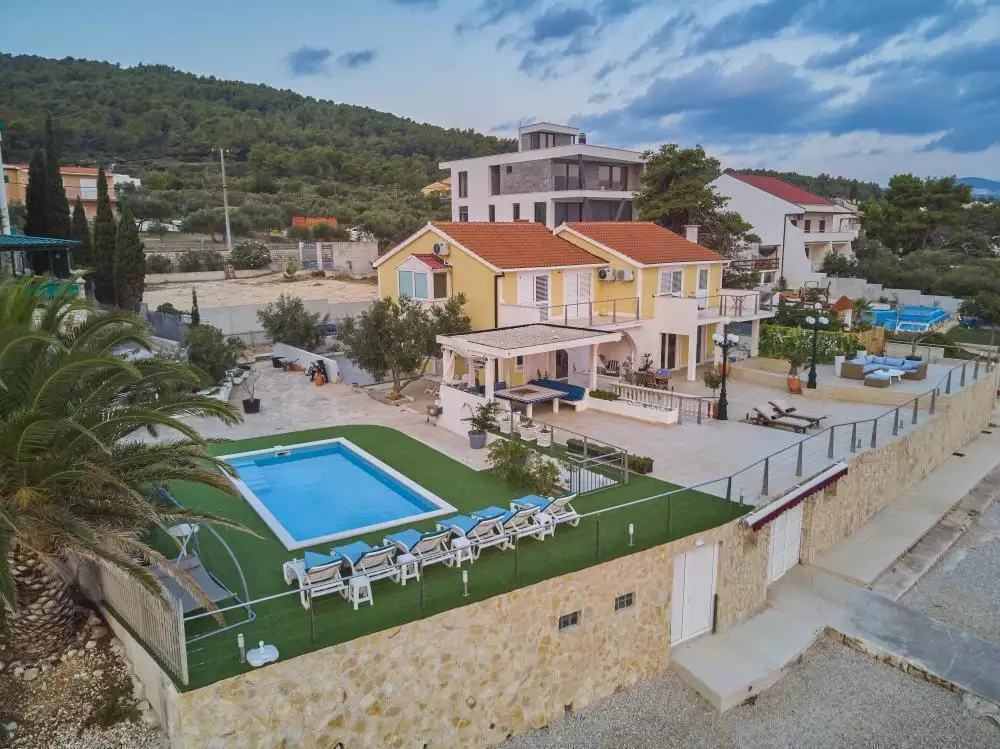 Вилла 304м² в Хорватии, Чиово. Стоимостью 2700000€ аренда фото-4