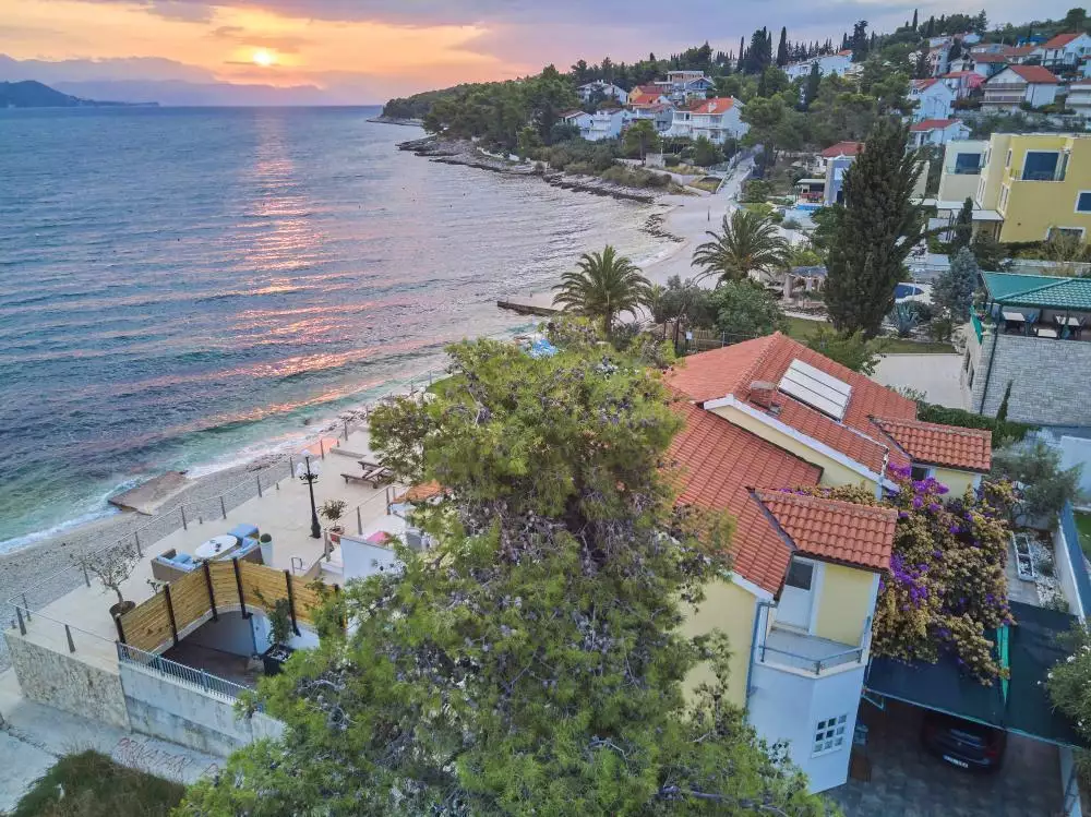 Вилла 304м² в Хорватии, Чиово. Стоимостью 2700000€ аренда фото-5
