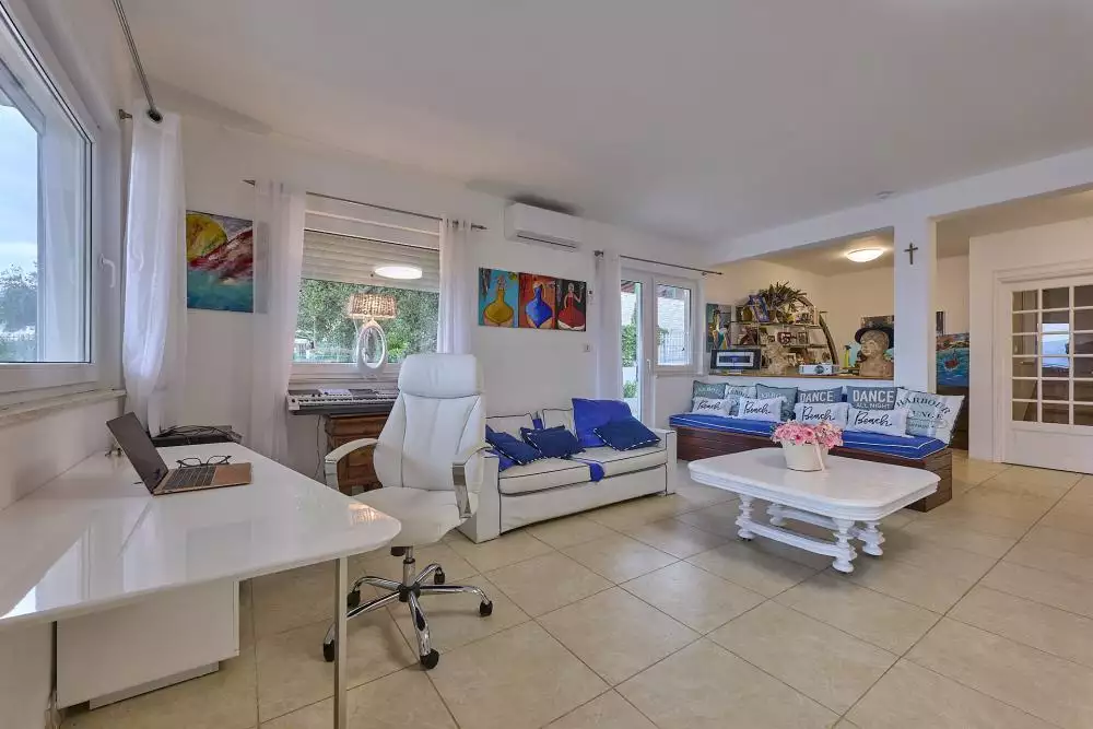 Вилла 304м² в Хорватии, Чиово. Стоимостью 2700000€ аренда фото-10