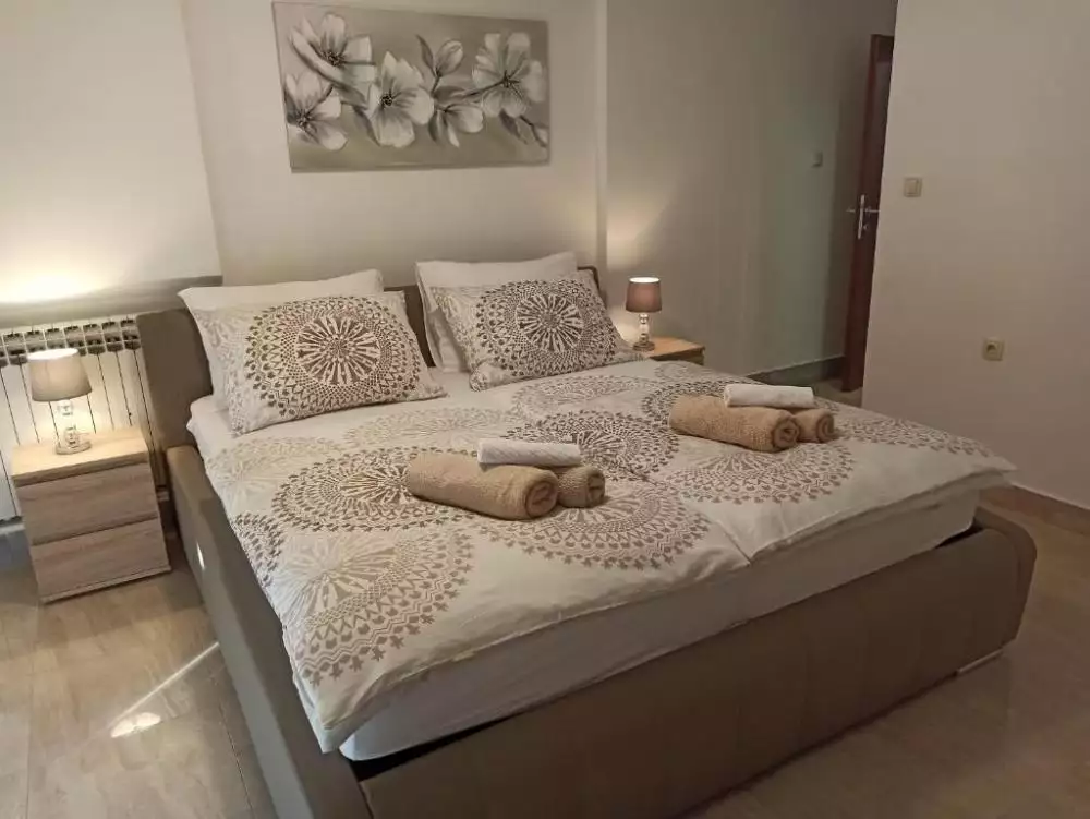 Отель, гостиница 560м² в Хорватии, Малинска. Стоимостью 1400000€ аренда фото-14