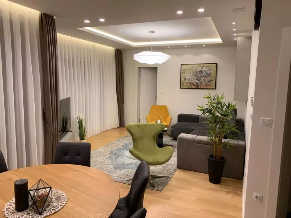Отель, гостиница 641м² в Хорватии, Опатия. Стоимостью 3900000€ аренда фото-2