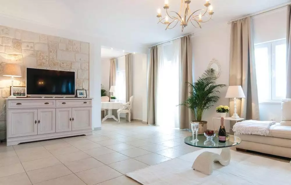Вилла 200м² в Хорватии, Новалья. Стоимостью 1200000€ аренда фото-13