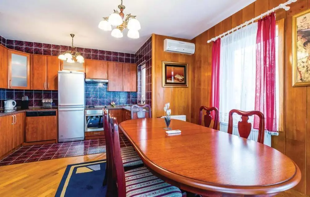 Вилла 489м² в Хорватии, Опатия. Стоимостью 1000000€ аренда фото-6