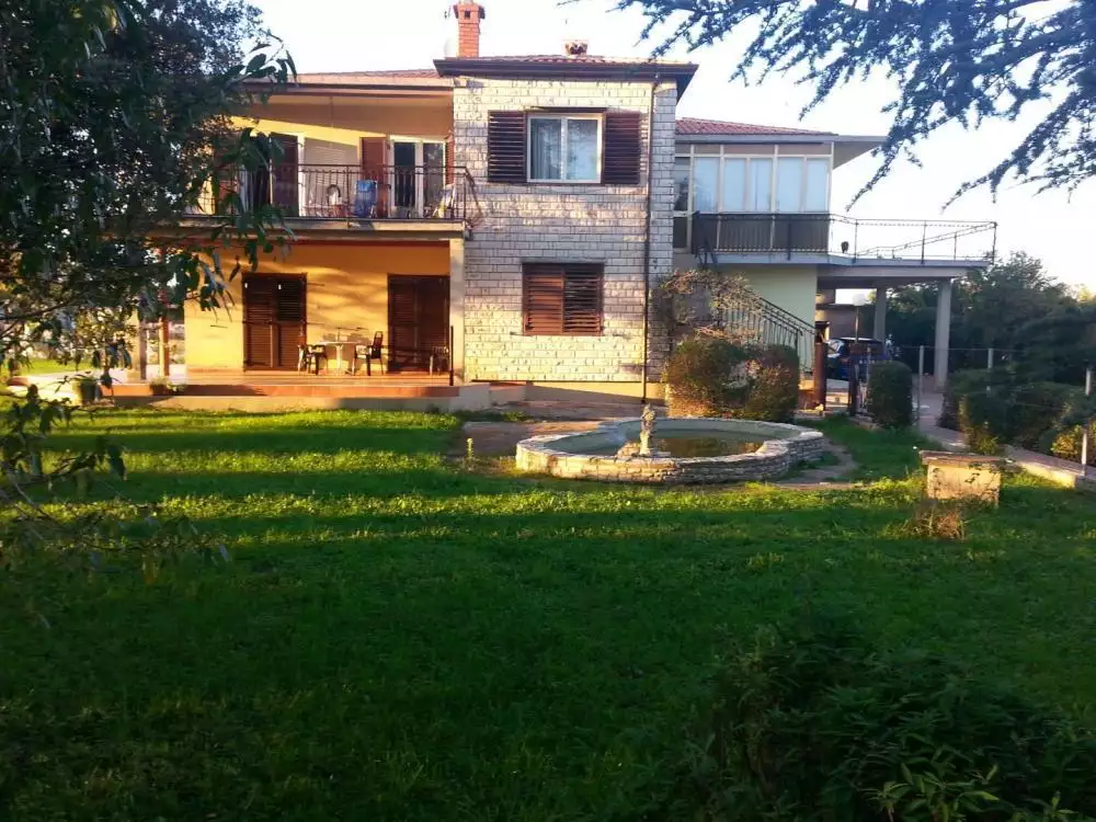 Вилла 330м² в Хорватии, Бртонигла. Стоимостью 2250000€ аренда фото-3