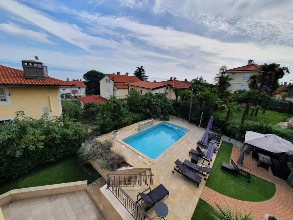 Вилла 600м² в Хорватии, Ловран. Стоимостью 2600000€ аренда фото-3