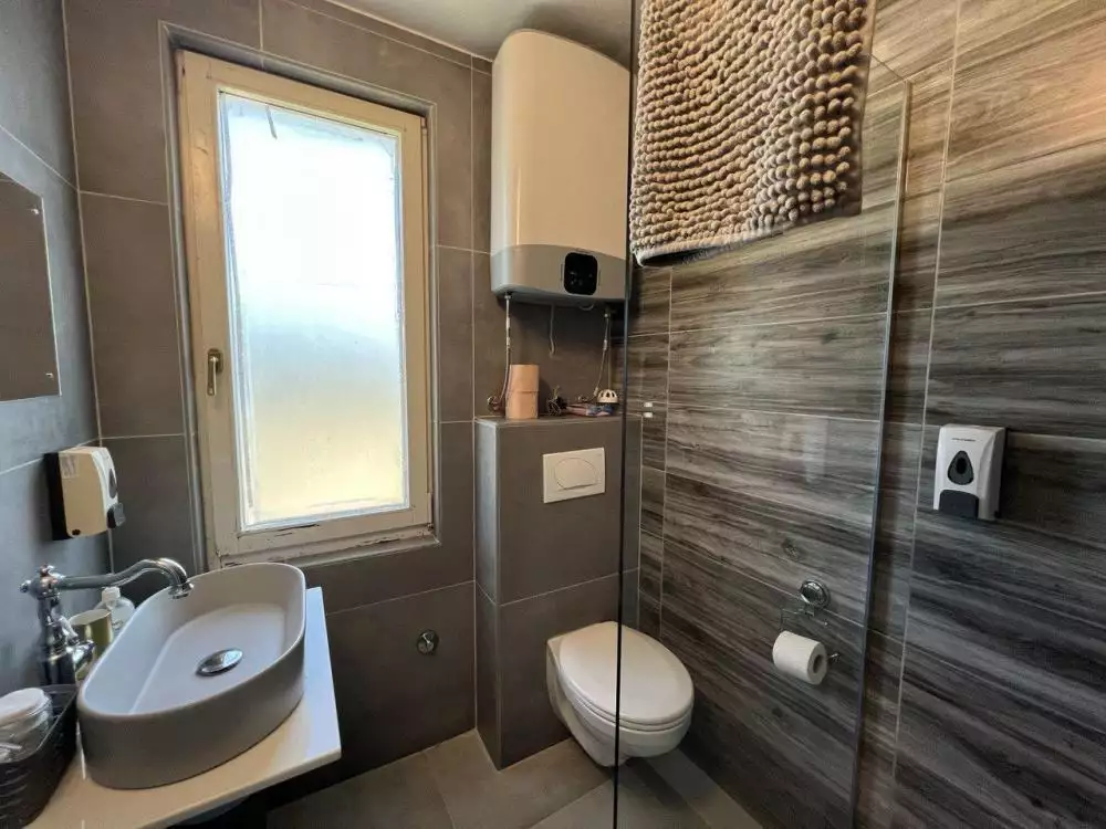 Отель, гостиница 240м² в Хорватии, Умаг. Стоимостью 1400000€ аренда фото-12