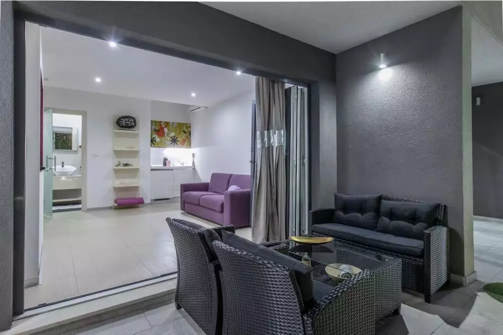 Отель, гостиница 350м² в Хорватии, Рогозница. Стоимостью 940000€ аренда фото-4